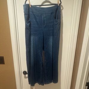 HALARA Blue Denim Pants with Yellow Stitching